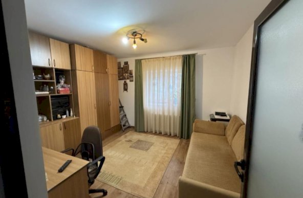 Vanzare Apartament 3 camere Arcu Gara Iasi