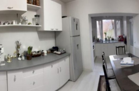 Vanzare Apartament 3 camere Arcu Gara Iasi