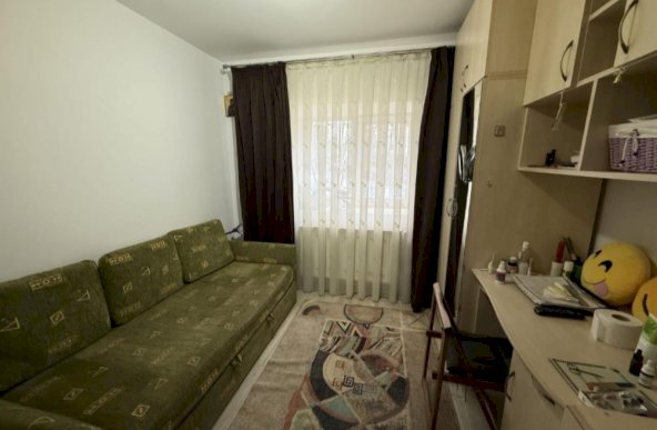 Vanzare Apartament 3 camere Arcu Gara Iasi