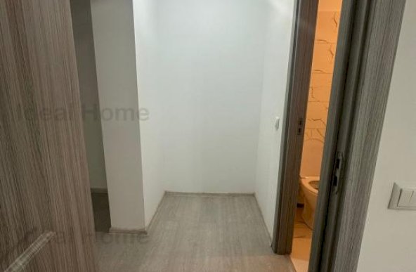 Apartament 3 camere Podu Ros-Bulevard 96.500