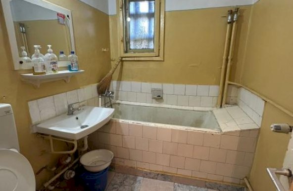 Apartament 3 camere Podu Ros Investitie 