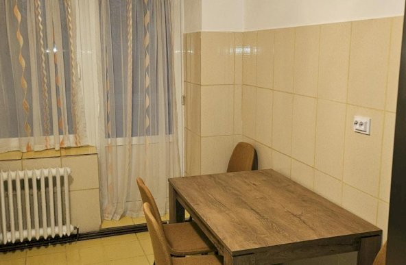 Inchiriere Apartament 3 Camere Hala Centrala Iasi