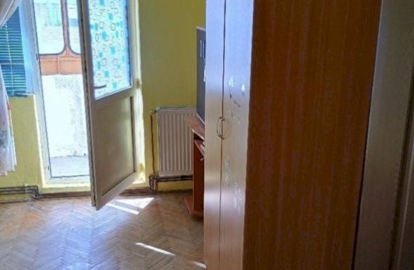 Vanzare Apartament 3 camere Pacurari Iasi