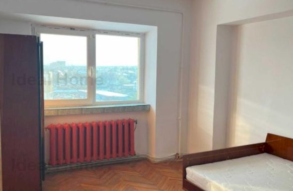 Apartament 3 camere Decomandat Nicolina - Prima Statie