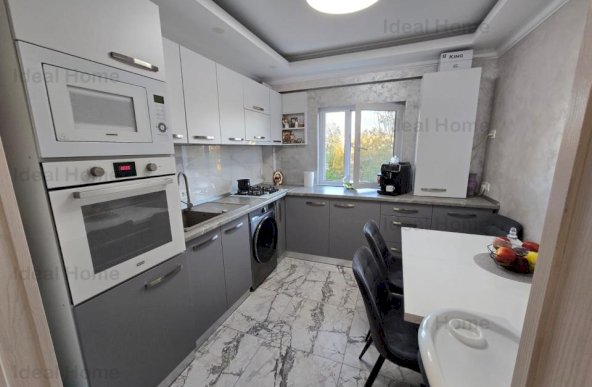 Apartament 3 camere Mircea Cel Batran 137.000 euro!