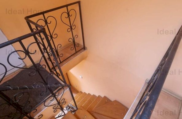 Apartament 2 camere, 2 nivele. Nicolina, strada Libertatii