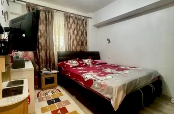 Apartament 3 Camere Bloc Nou Pacurari Rasarit de Soare