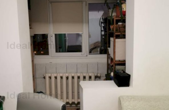 Apartament 3 camere, 2 bai 3 balcoane. Zona Zimbru, tigarete