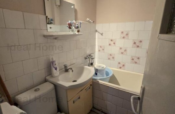 Apartament 2 camere Decomandat. Alexandru cel bun. Iasi