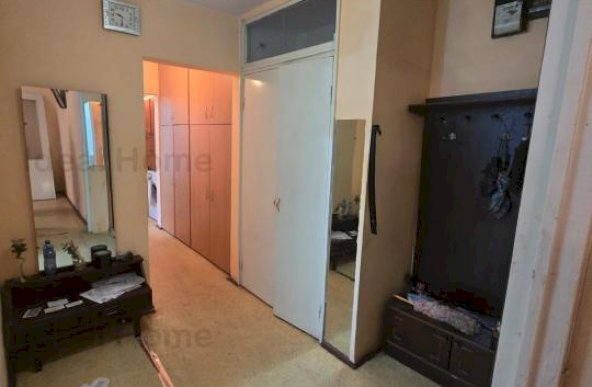 Apartament 3 cam Dec. Etaj 2. Alexandru. Iasi