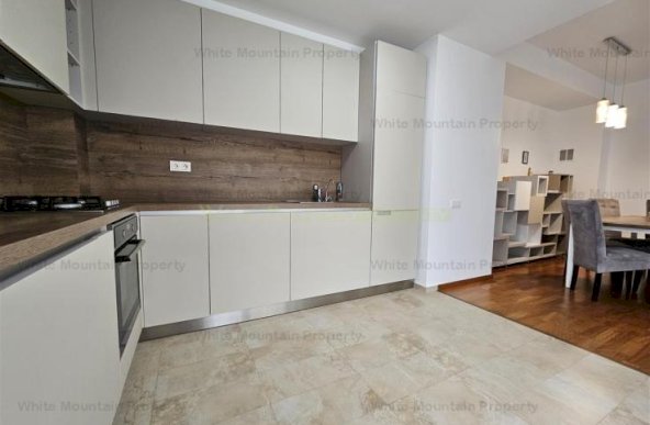 Apartament 3 camere in Bellevue Residence