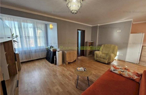 Apartament cu 2 camere renovat in Centrul Istoric