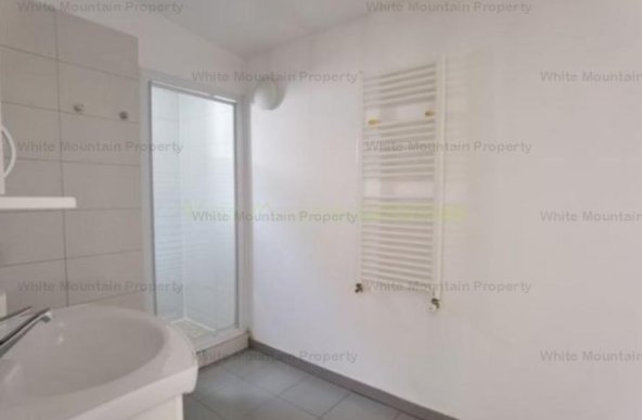 Vila moderna, nemobilata, cu piscina, 5 camere, inchiriere lunga durata, Padurea Baneasa