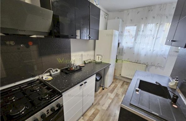 Apartament renovat zona Calea Bucuresti