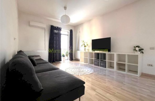 Apartament 2 camere, inchiriere lunga durata, Bd Decebal