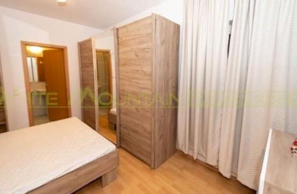 Apartament 3 camere de vanzare, complex Rasarit de Soare, Titan