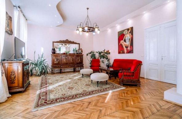 Bijuterie arhitecturală ultracentral-170 mp utili- 298.000 euro neg