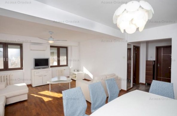 Apartament ultracentral, 4 cam, priveliște, Oradea. 600 E. Comision O.