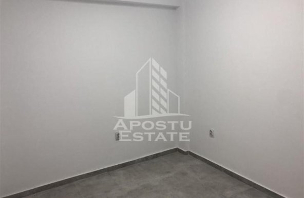 Spatiu comercial de 105 mp, Zona Braytim