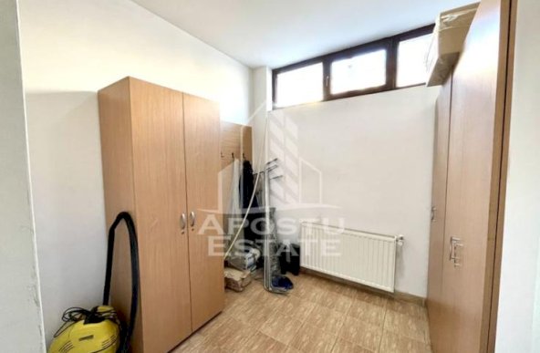 Spatiu comercial, 123mp, zona Lipovei