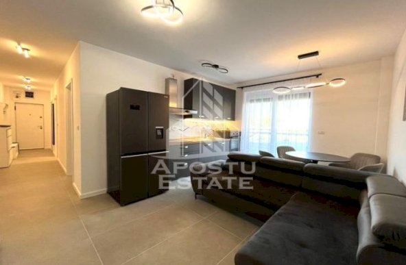 Apartament  de lux cu 3 camere si gradina proprie, in zona Soarelui