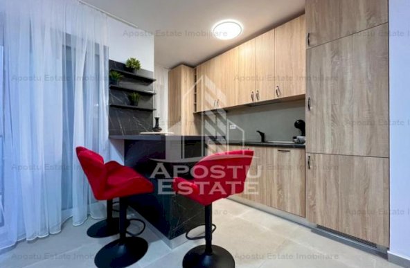 Apartament cu 3 camere, 2 bai, prima inchiriere, in zona Aradului