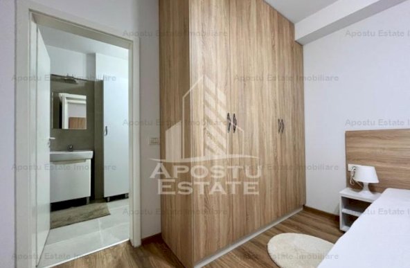 Apartament cu 3 camere, 2 bai, prima inchiriere, in zona Aradului