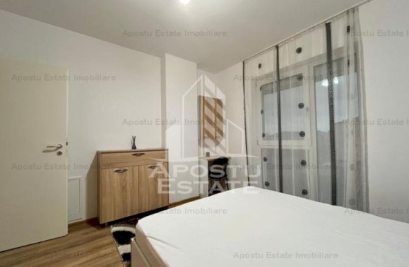 Apartament cu 3 camere, 2 bai, prima inchiriere, in zona Aradului