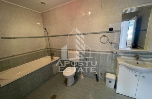 Spatiu pentru birouri, 4 camere, Zona Maria