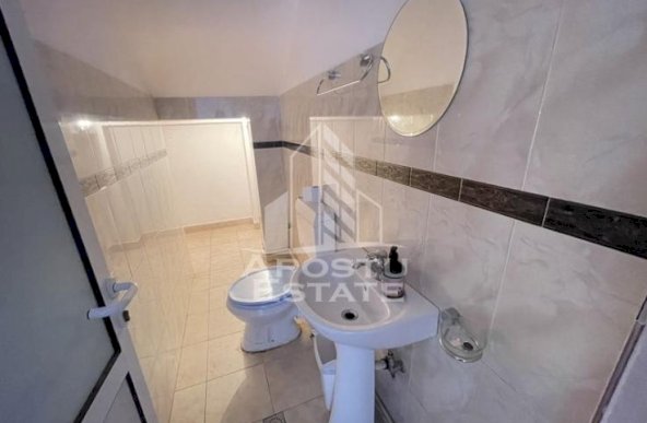 Spatiu pentru birouri, 4 camere, Zona Maria