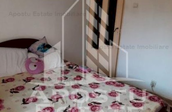 Apartament decomandat 2 camere, centrala proprie, zona Calea Aradului