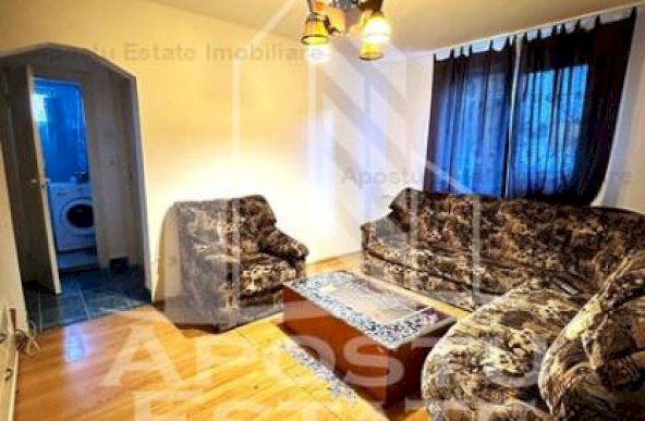 Apartament cu 3 camere, de vanzare, in zona Fortuna, Arad.