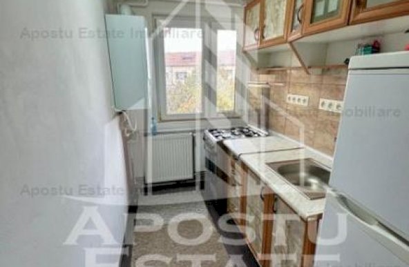 Apartament 2 camere, centrala proprie, Sagului