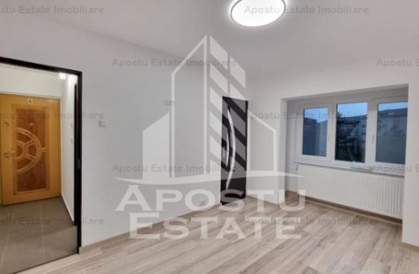 Apartament 1 camera, etaj intermediar, centrala proprie, zona Aradului