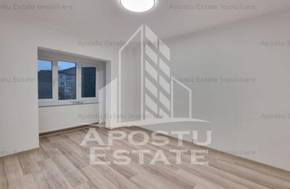 Apartament 1 camera, etaj intermediar, centrala proprie, zona Aradului