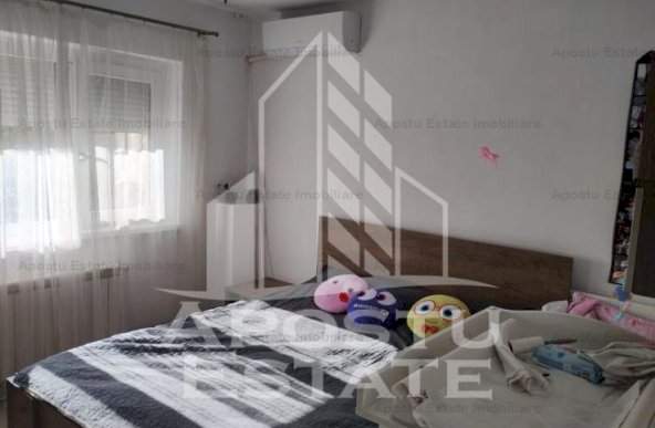 Apartament 3 camere, etaj intermediar, centrala proprie, zona Aradului