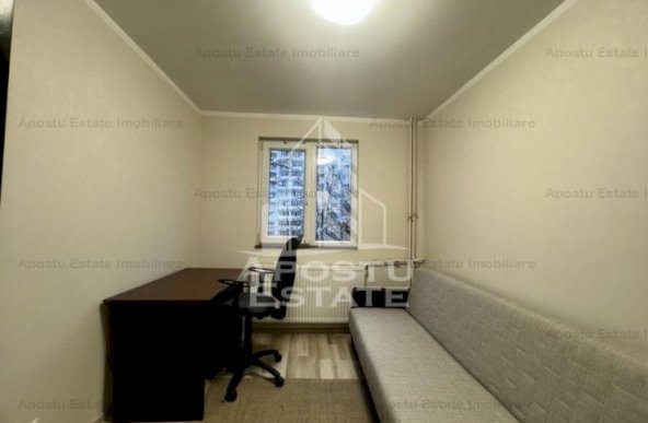 Apartament cu 3 camere, proaspat renovat, zona Dacia