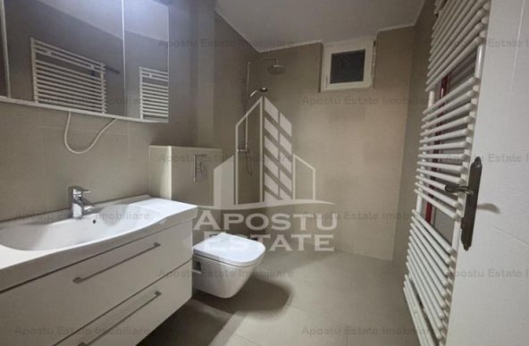 Apartament cu 4 camere in zona Timocului, renovat, centrala termica