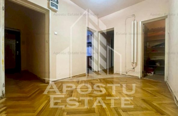 Apartament 3 camere, decomandat, 108 mp, Ultracentral