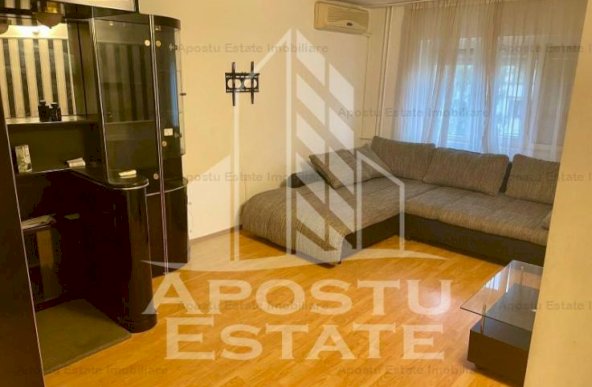 Apartament cu 3 camere,decomandat, centrala proprie, zona Dorobantilor