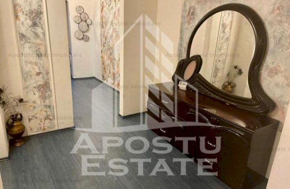 Apartament cu 3 camere,decomandat, centrala proprie, zona Dorobantilor