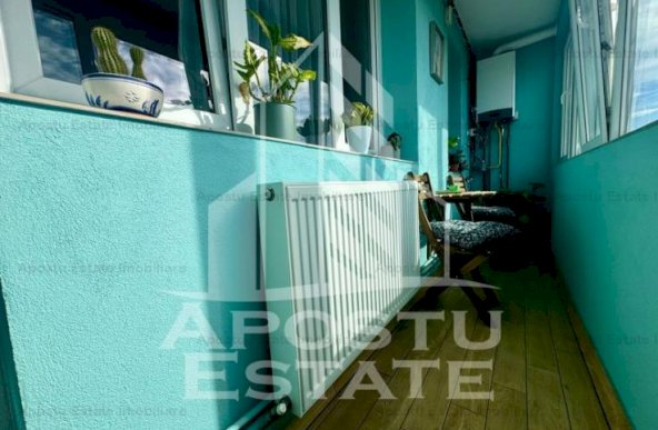 Apartament decomandat, 2 camere, centrala proprie, Complex