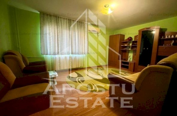 Apartament 3 camere,decomandat,zona Soarelui