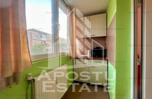 Apartament 3 camere,decomandat,zona Soarelui