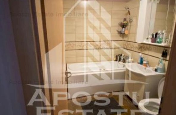 Apartament cu 2 camere, centrala proprie, zona Soarelui