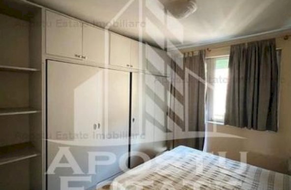 Apartament ultracentral 3 camere,  centrala proprie