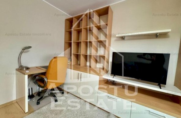 Apartament cu doua camere, etaj itermediar, calea Aradului