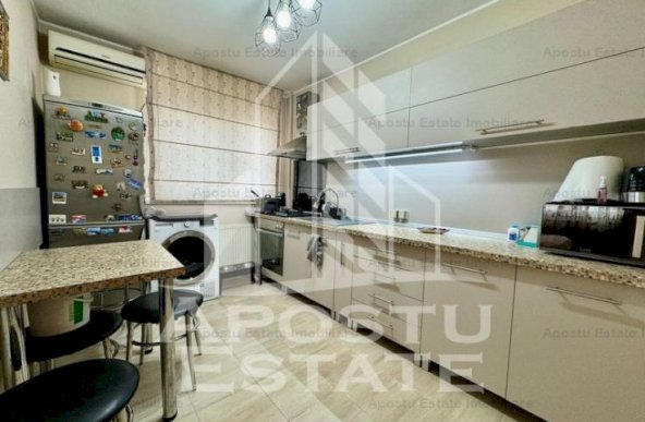 Apartament cu doua camere, etaj itermediar, calea Aradului