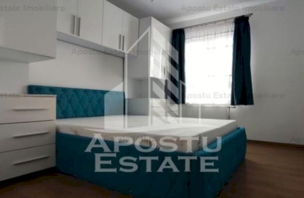 Apartament 3 camere cu loc de parcare, Adora Park