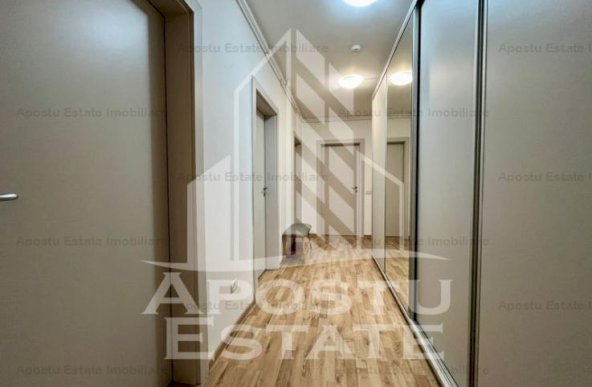 Apartament cu 2 camere, decomandat, in zona Circumvalatiunii